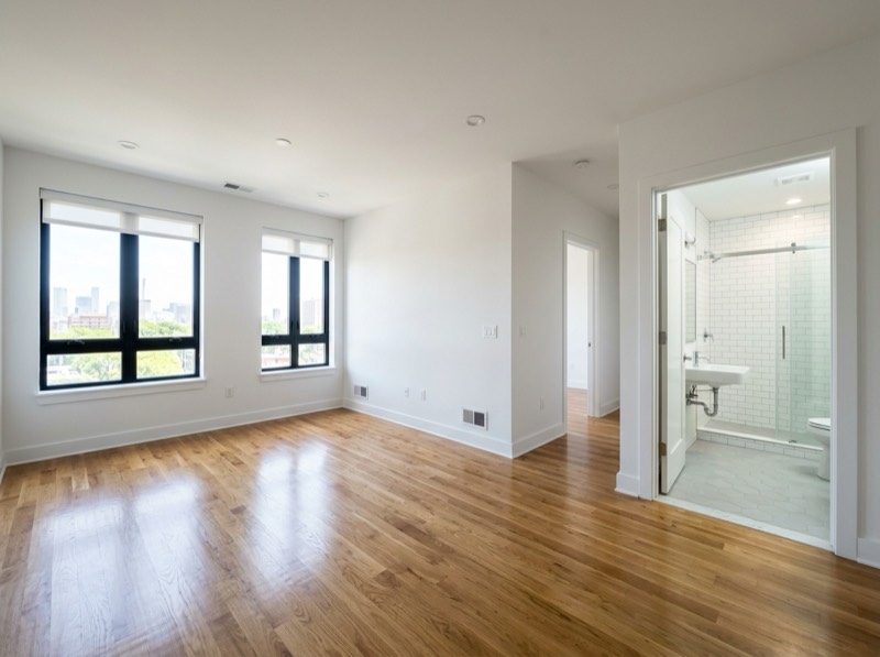 Move-in move-out cleaning — spotless empty apartment ready for new tenants in Coronado